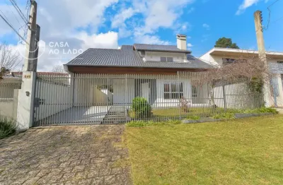 Casa com 3 quartos para alugar na Rua Casimiro José Marques de Abreu, 640, São Lourenço, Curitiba