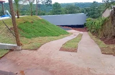 Chácara a venda em condominio fechado no miranda com asfalto de uberlandia a porta da chacara