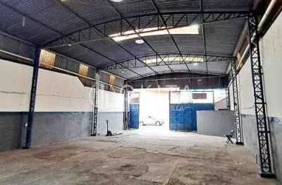 Galpão / depósito / armazém com 2 banheiro(s),  250m² para alugar em são paulo/são paulo