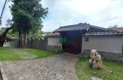 Casa com 3 dormitórios para alugar, 1100 m² por r$ 15.000,00/mês - vista alegre - curitiba/pr