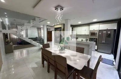 Sobrado com 4 dormitórios à venda, 300 m² por r$ 900.000 - sítio cercado - curitiba/pr