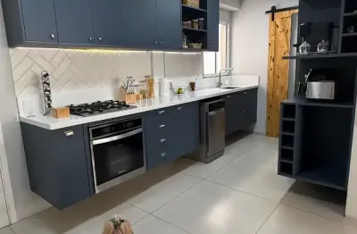 Lindo Apartamento pronto pra morar com varanda gourmet bairro Horto Santo Antônio