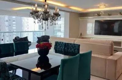 Lindo apto no edificio plaza mayor, ipiranga, fácil acesso pra brás e 25 de março, prédio resort