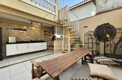 Casa com 3 quartos à venda na Rua Macarani, Jardim da Saude, São Paulo