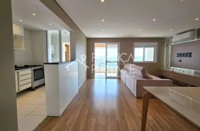 Apartamento a venda contendo 94m² com duas suítes, três banheiros, e contendo uma vaga de garagem .