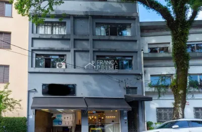 Prédio à venda na Avenida Professor Alfonso Bovero, Sumaré, São Paulo