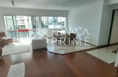 Apartamento com 3 quartos para alugar na Rua Alves Guimarães, 682, Pinheiros, São Paulo