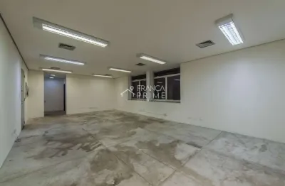 Sala comercial na vila madalena com 59 m² 2 banheiros para alugar