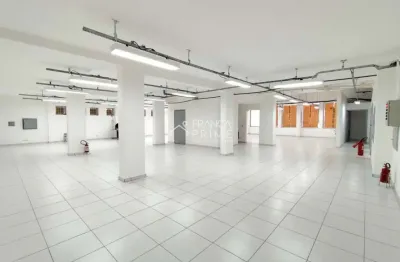 Loja na vila madalena 669,41m²  total, 15 vagas, 2 banheiros e copa