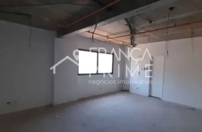 Prédio para alugar na Rua Turiassu, 592, Perdizes, São Paulo