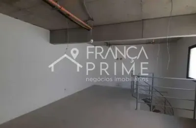 Conjunto Comercial com 79m² para Locação na Agua Branca, com Mezanino 2 banheiros e 2 vagas