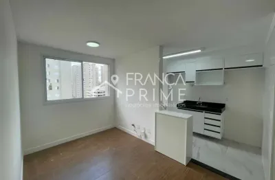 Apartamento contendo 44m² com dois quartos uma vaga de garagem coberta livre e demarcada andar alto.