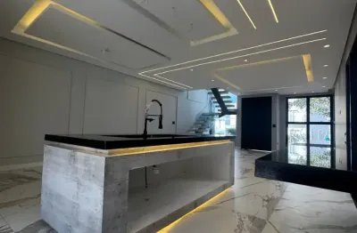 Sobrado alto padrão novo em condominio fechado na mogi bertioga