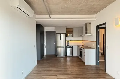 Apartamento (semi mobiliado) com 93m2 com 2 dormitórios (suíte) em pinheiros - são paulo - sp