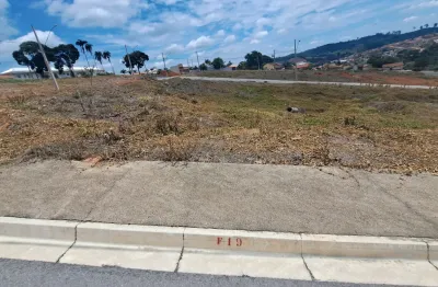 Terreno 200m² em botellhos  -mg – condição imperdível sai do aluguel