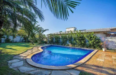 Casa com 4 quartos à venda no Candelária, Natal 