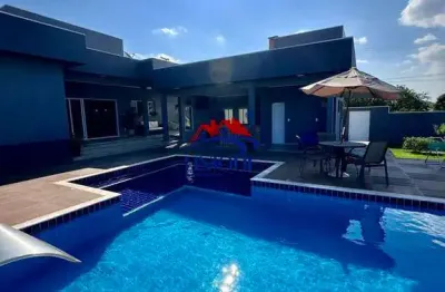 Linda casamoderna à venda em condomínio a beira da rod castelo branco