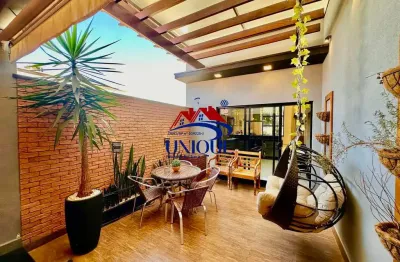 Excelente casa mobiliada em condomínio no centro de boituva sp à venda