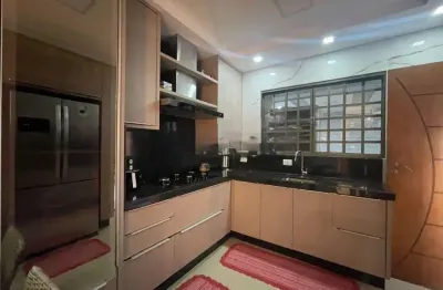 Casa com 3 quartos para alugar na Rua Maria de Nazaré, 8, Jardim Alphaville, Sarandi