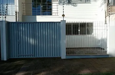 Casa com 2 quartos para alugar na Rua São João, 600, Zona 07, Maringá