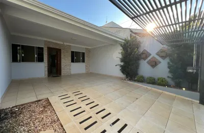 Excelente casa no jardim paris com móveis planejados e segurança total