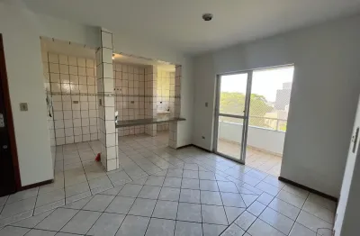 Apartamento com 2 quartos para alugar na Rua Osvaldo Cruz, 543, Zona 07, Maringá