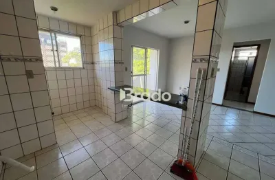 Apartamento com 2 quartos para alugar na Rua Osvaldo Cruz, Zona 07, Maringá