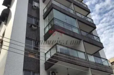 Apartamento - Padrão / Residencial / Freguesia (Jacarepaguá)