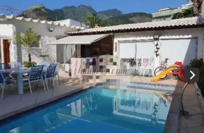 Casa com 3 quartos à venda na estrada do bananal, 1068, freguesia (jacarepaguá), rio de janeiro, 330 m2 por r$ 1.400.000