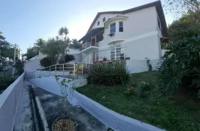 Casa em condomínio fechado com 5 quartos à venda na rua potiguara, 847, freguesia (jacarepaguá), rio de janeiro, 210 m2 por r$ 950.000
