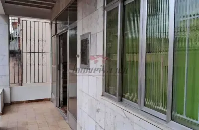 Casa com 2 quartos à venda na rua capitão menezes, 500, praça seca, rio de janeiro, 201 m2 por r$ 350.000