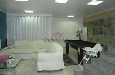 Casa em condomínio fechado com 3 quartos à venda na estrada do rio grande, 3729, taquara, rio de janeiro, 280 m2 por r$ 449.000