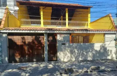 Casa com 3 quartos à venda na rua acapurana, 473, gardênia azul, rio de janeiro, 253 m2 por r$ 700.000