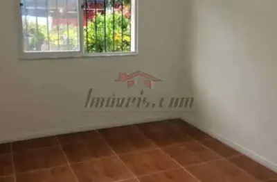 Apartamento com 2 quartos à venda na rua das rosas, 51, vila valqueire, rio de janeiro, 58 m2 por r$ 250.000