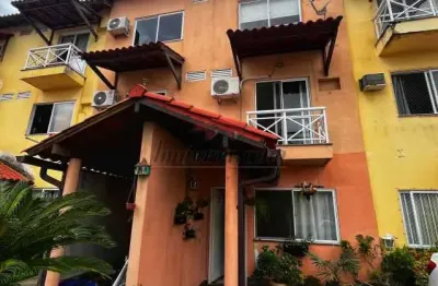 Casa em condomínio fechado com 4 quartos à venda na rua doutor bernardino, 559, praça seca, rio de janeiro, 106 m2 por r$ 280.000
