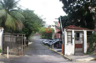 Apartamento com 2 quartos à venda na rua oswaldo lussac, 131, taquara, rio de janeiro, 52 m2 por r$ 120.000