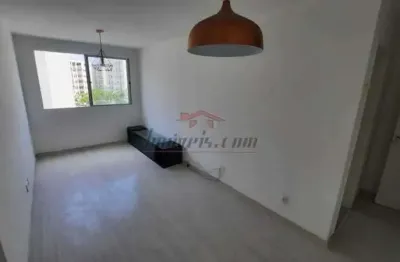 Apartamento com 2 quartos à venda na rua professor henrique costa, 880, pechincha, rio de janeiro, 57 m2 por r$ 150.000