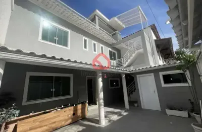 Casa em condomínio fechado com 3 quartos à venda na estrada da covanca, 506, tanque, rio de janeiro, 180 m2 por r$ 415.000