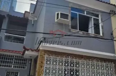 Casa em condomínio fechado com 2 quartos à venda na rua carolina santos, 53, lins de vasconcelos, rio de janeiro, 180 m2 por r$ 560.000