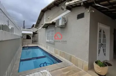 Casa em condomínio fechado com 4 quartos à venda na rua luís bruno de oliveira, 100, taquara, rio de janeiro, 215 m2 por r$ 810.000