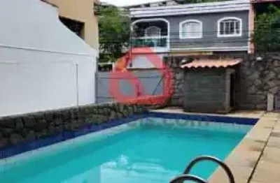 Casa em condomínio fechado com 5 quartos à venda na rua jordão, 510, tanque, rio de janeiro, 200 m2 por r$ 330.000