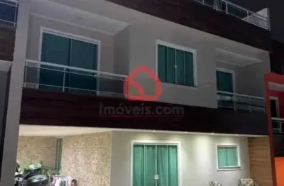 Casa em Condomínio : Triplex / Residencial / FREGUESIA (JACAREPAGUÁ)