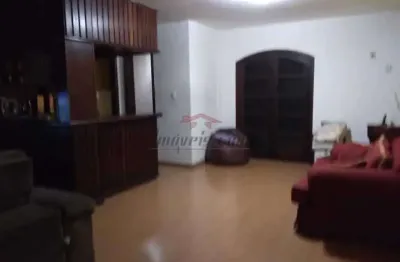 Casa com 3 quartos à venda na rua comendador siqueira, 938, pechincha, rio de janeiro, 290 m2 por r$ 1.100.000