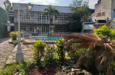 Casa comercial com 3 salas à venda na estrada da covanca, 585, tanque, rio de janeiro, 500 m2 por r$ 640.000