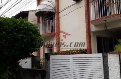 Casa em condomínio fechado com 4 quartos à venda na rua soldado joão do nascimento, 90, pechincha, rio de janeiro, 230 m2 por r$ 730.000