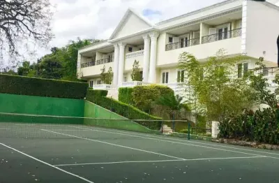 Mansão de Luxo prox. Shopping Cidade Jardim | 6 Suítes e 20 Vagas | Venda.