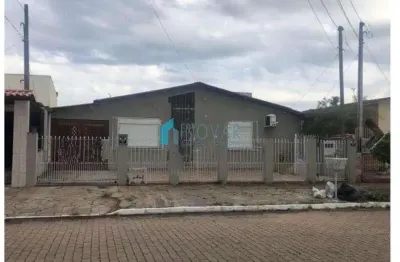 Casa com 4 quartos à venda no Fátima, Canoas 