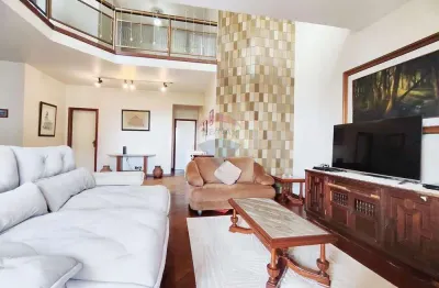 Cobertura duplex com 311, 53m2, 4 quartos, sendo 3 suítes e 3 vagas de garagem soltas, no vieiralves, nossa senhora das graças.