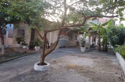 Casa com 4 quartos (1 suite),  área total do terreno 506m², próximo da automix e posto equador conj. belvedere