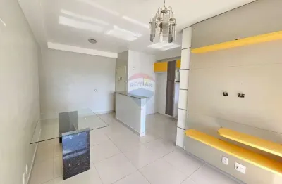 Apartamento no condomínio Flex Tapajós, 2 quartos sendo 1 suíte com modulados